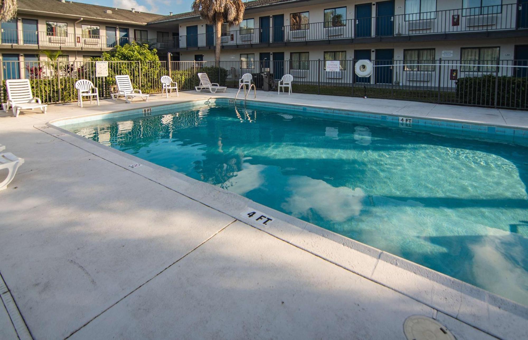Motel 6-Ft. Pierce, Fl Форт-Пірс Екстер'єр фото