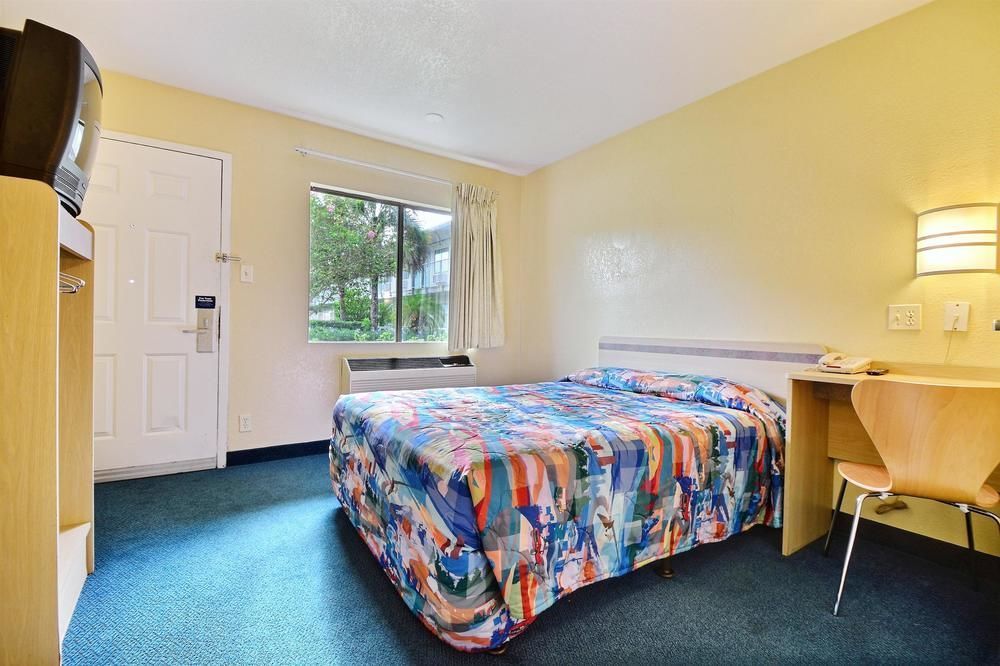 Motel 6-Ft. Pierce, Fl Форт-Пірс Екстер'єр фото