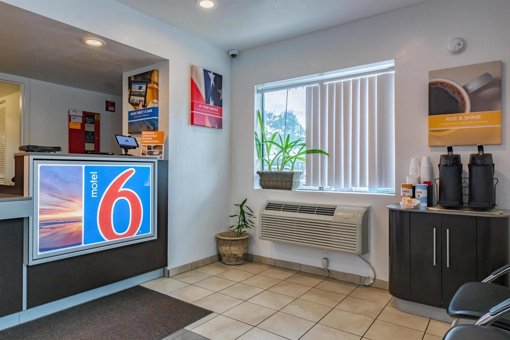 Motel 6-Ft. Pierce, Fl Форт-Пірс Екстер'єр фото