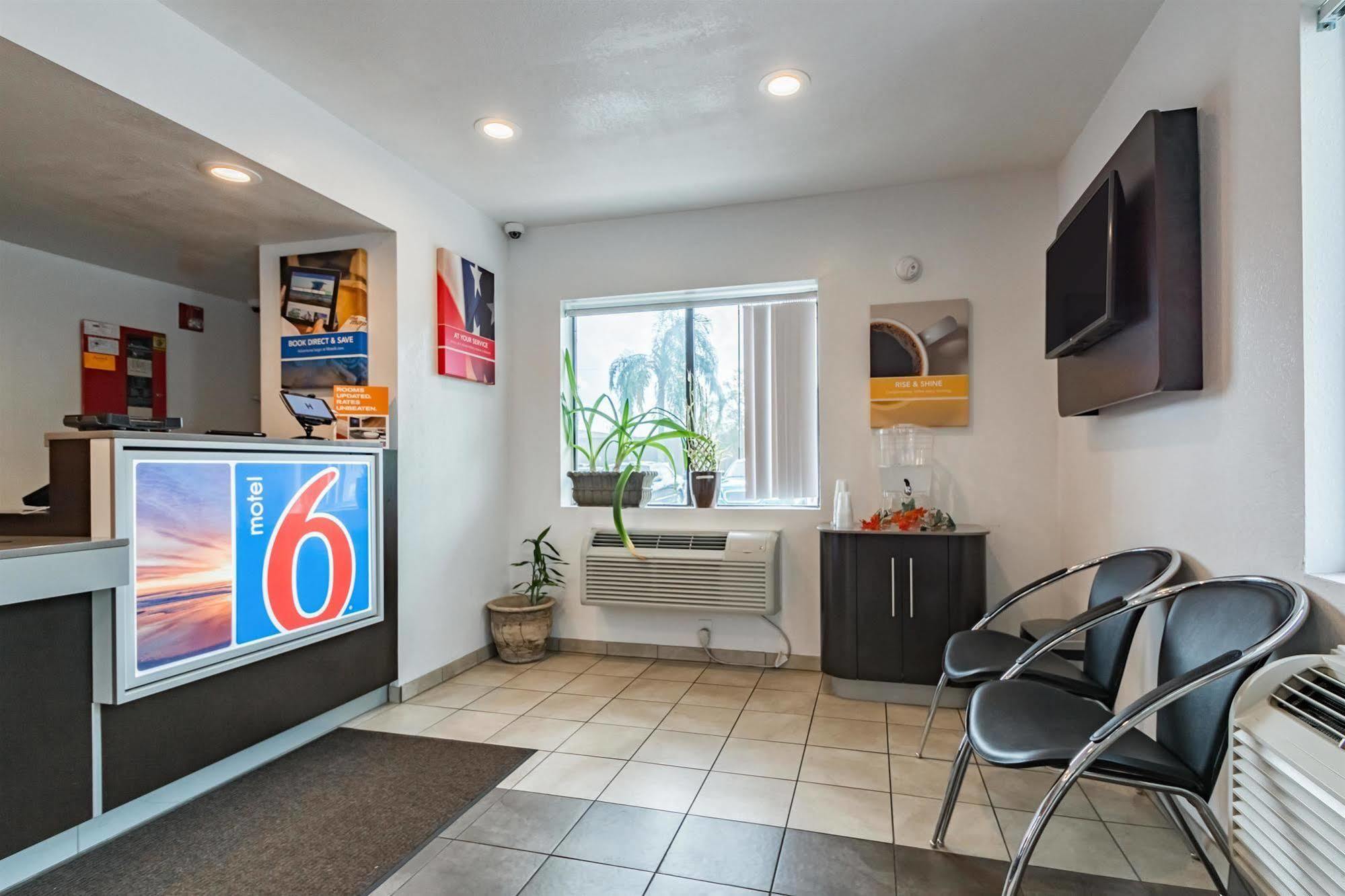 Motel 6-Ft. Pierce, Fl Форт-Пірс Екстер'єр фото